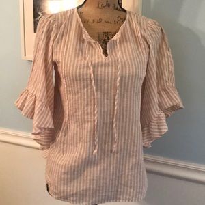Sweet looking top size XS LC Lauren Conrad